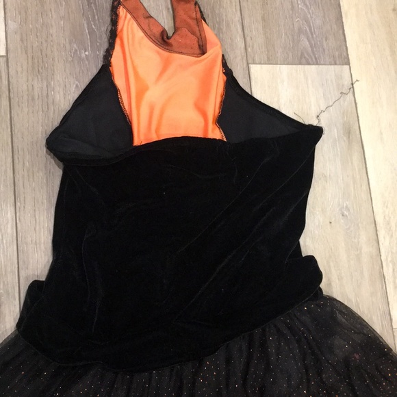 Costume size 12 - Picture 5 of 6